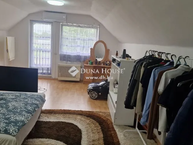 Eladó ház Jászfényszaru 130 nm