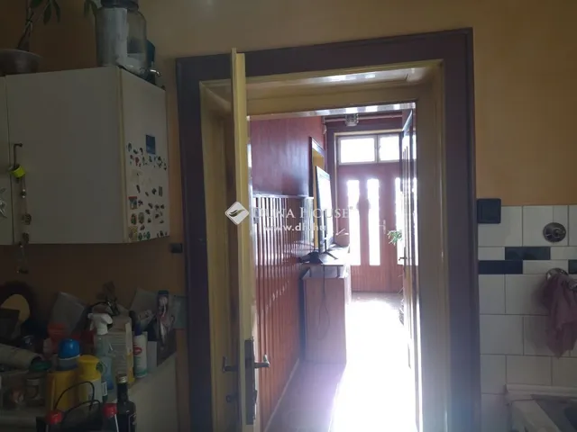 Eladó ház Cegléd 250 nm