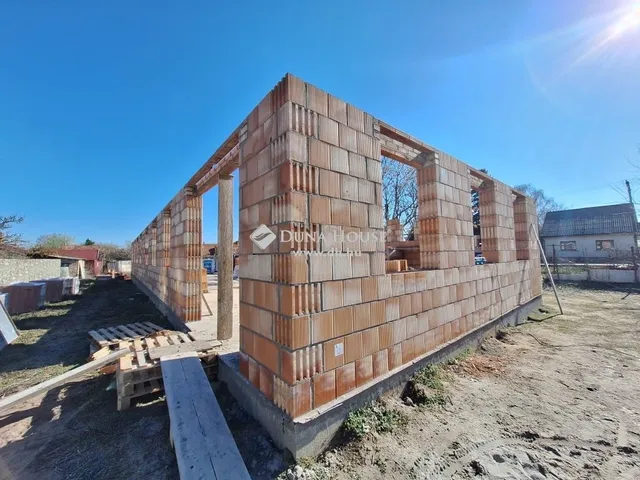 Eladó ház Monor 107 nm