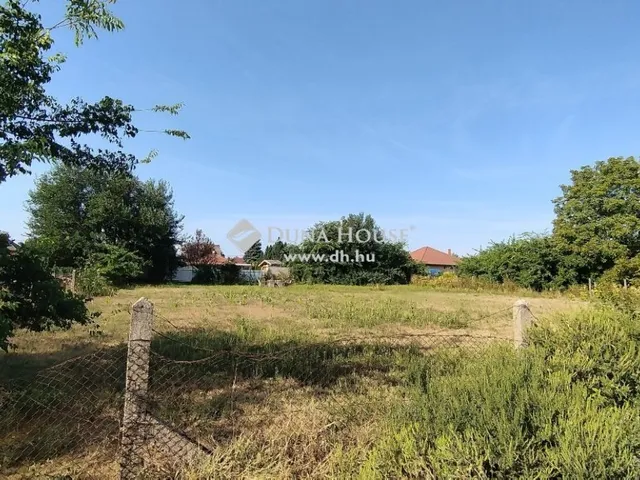 Eladó telek Tápiószecső 809 nm
