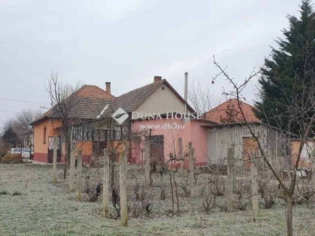 Eladó ház Tápiószecső 117 nm