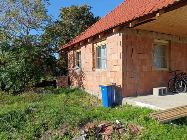 Eladó ház Törtel 55 nm