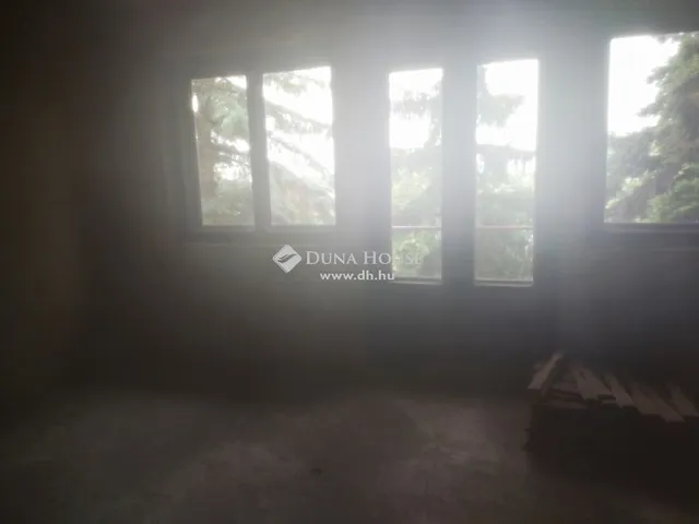 Eladó ház Cegléd 200 nm