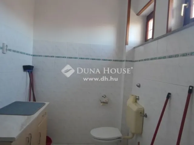 Eladó ház Tóalmás 210 nm