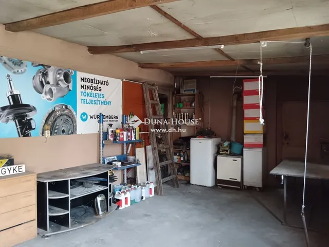 Eladó ház Törtel 70 nm