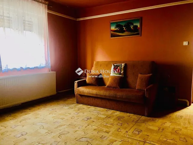 Eladó ház Csemő 100 nm