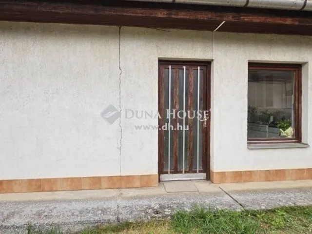 Eladó ház Kóka 165 nm