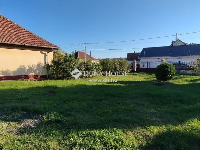 Eladó telek Sülysáp 1079 nm