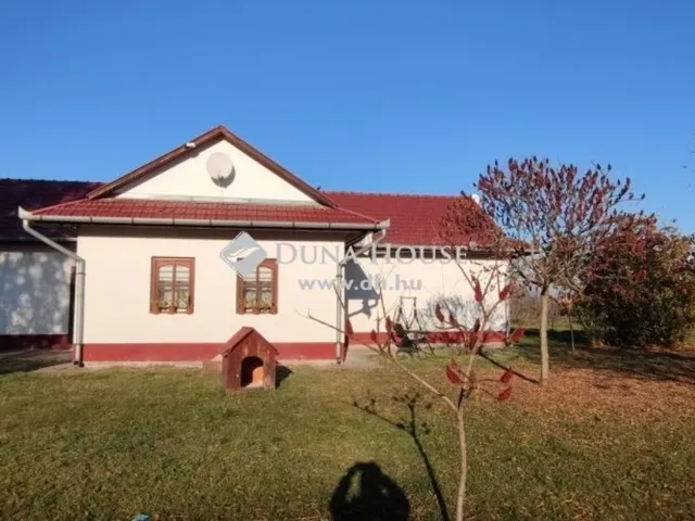 Eladó ház Cegléd 112 nm