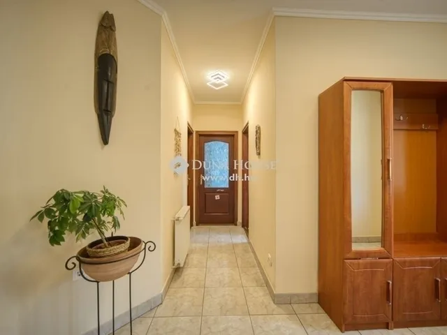 Eladó ház Monor 179 nm