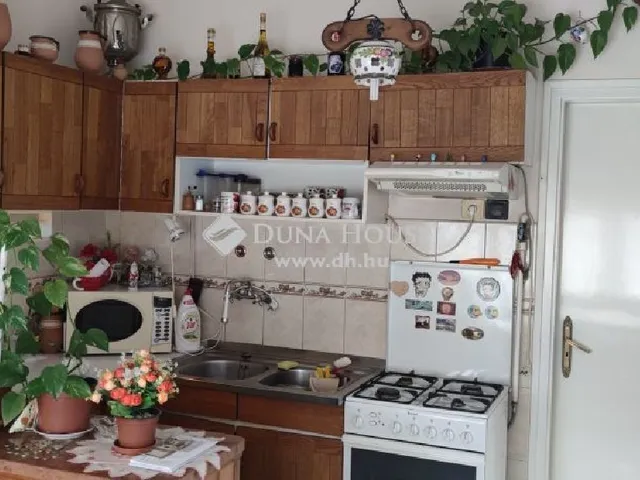 Eladó ház Cegléd 150 nm