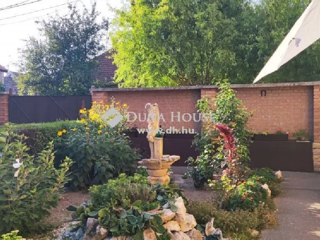 Eladó ház Cegléd 150 nm