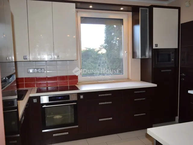 Eladó ház Debrecen 285 nm