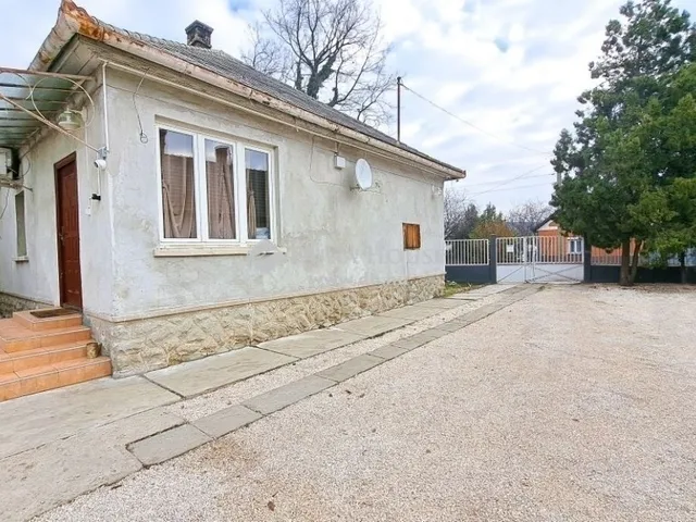 Eladó ház Nagykáta 63 nm