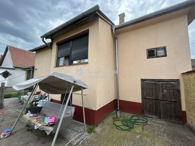 Eladó ház Cegléd 85 nm