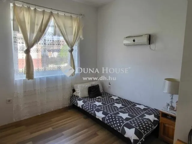 Eladó ház Jászfényszaru 150 nm