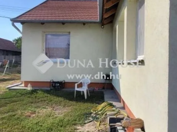 Eladó ház Jászfényszaru 150 nm