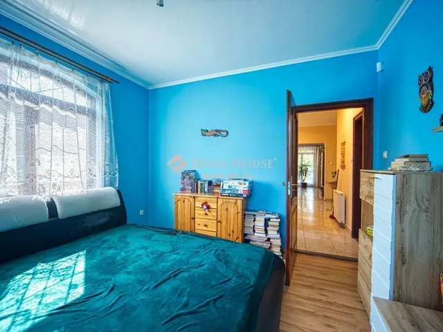 Eladó ház Monor 179 nm