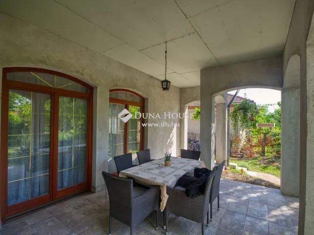 Eladó ház Monor 179 nm