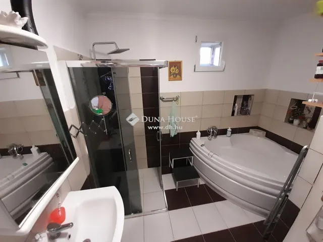 Eladó ház Jászfényszaru 66 nm