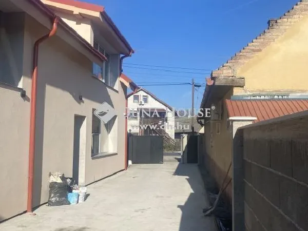 Eladó ház Üllő 148 nm