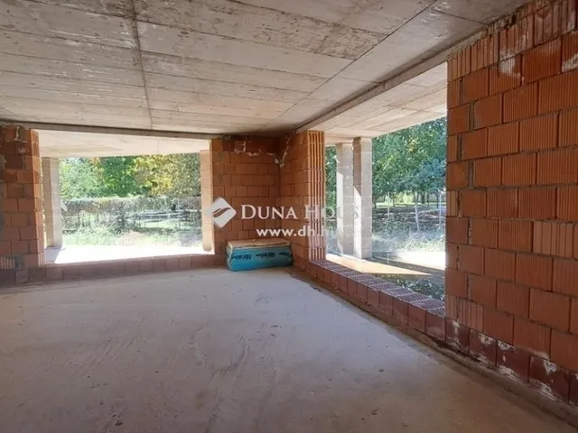 Eladó ház Maglód 298 nm