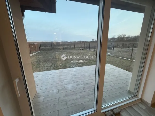 Eladó ház Nagytarcsa 118 nm