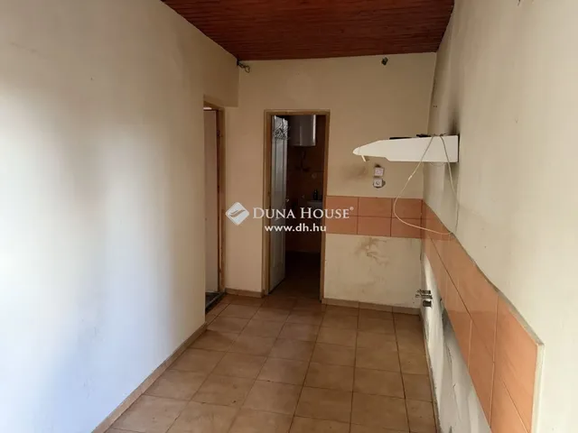 Eladó ház Kóka 42 nm