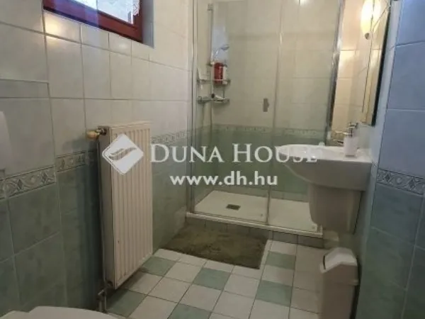 Eladó ház Budapest XVII. kerület 373 nm