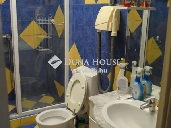 Eladó ház Budapest XVII. kerület 300 nm