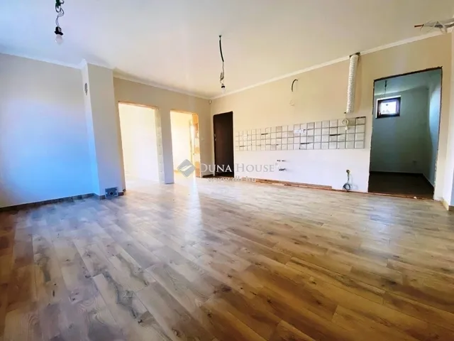 Eladó ház Tápiószecső 101 nm
