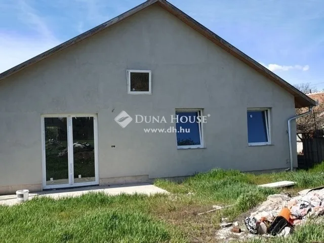 Eladó ház Kóka 131 nm