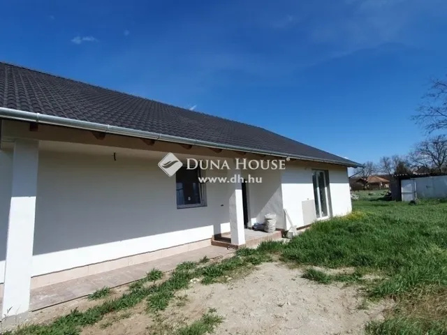 Eladó ház Kóka 131 nm