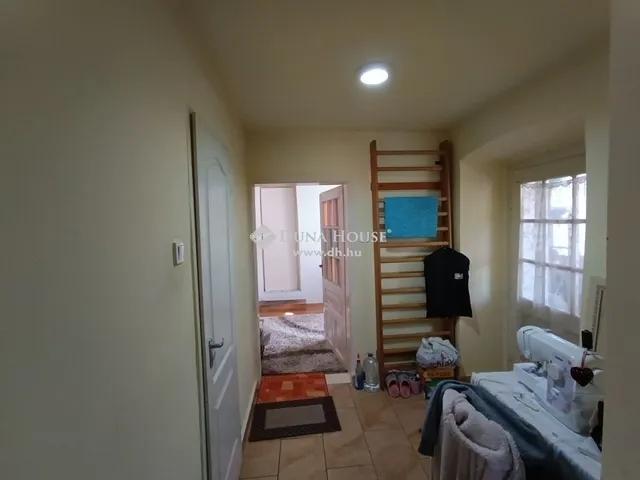 Eladó ház Szentmártonkáta 69 nm
