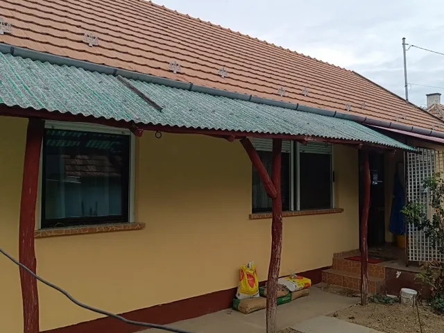 Eladó ház Úri 77 nm