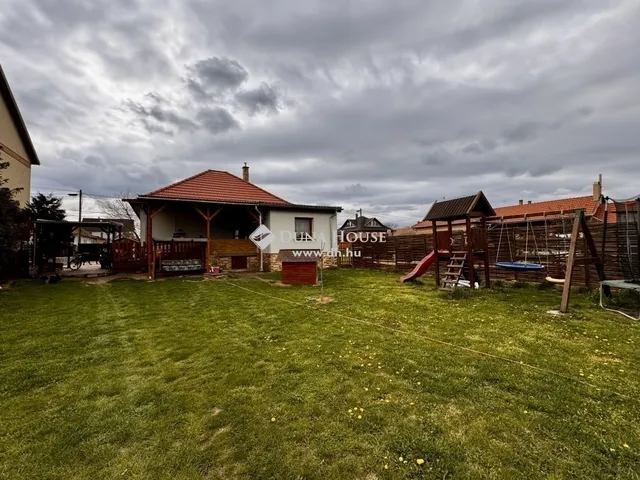 Eladó ház Kóka 85 nm