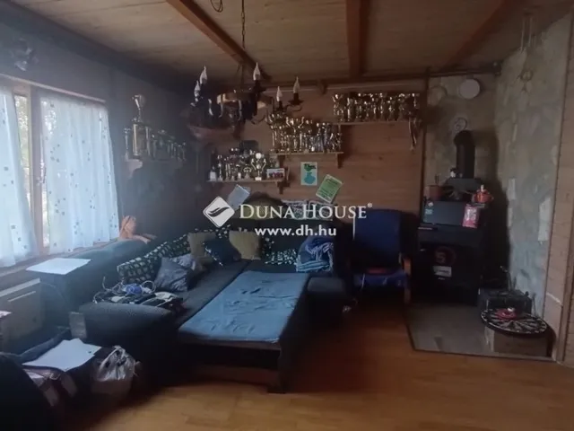 Eladó ház Úri 103 nm