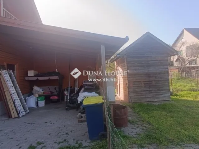 Eladó ház Úri 103 nm