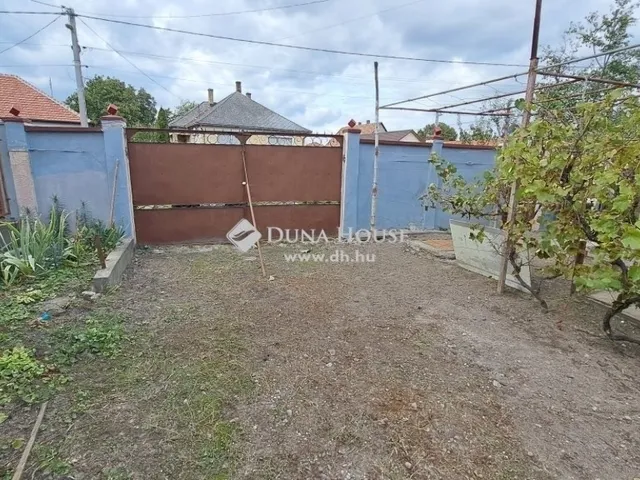 Eladó ház Nagykáta 80 nm