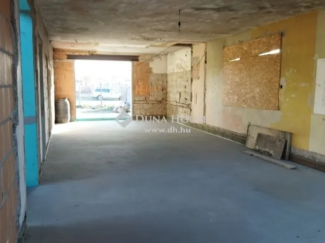 Eladó ház Nagykáta 180 nm