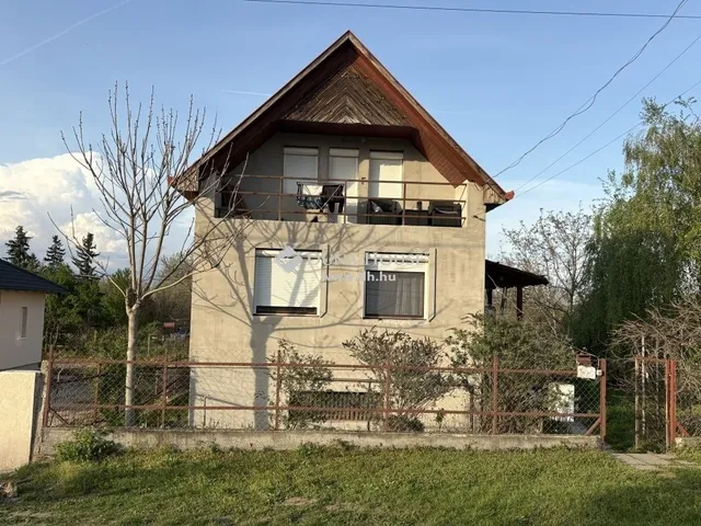 Eladó ház Tápiószecső 102 nm