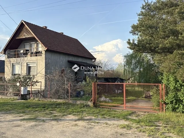 Eladó ház Tápiószecső 102 nm