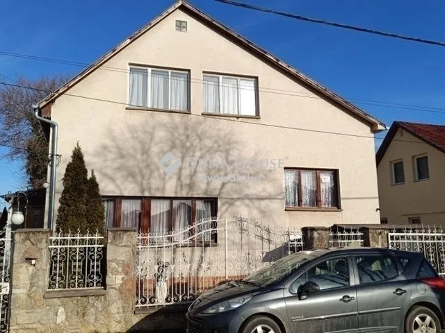 Eladó ház Budapest XVII. kerület 334 nm