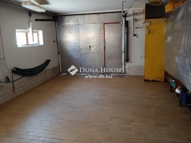 Eladó ház Budapest XVII. kerület 334 nm