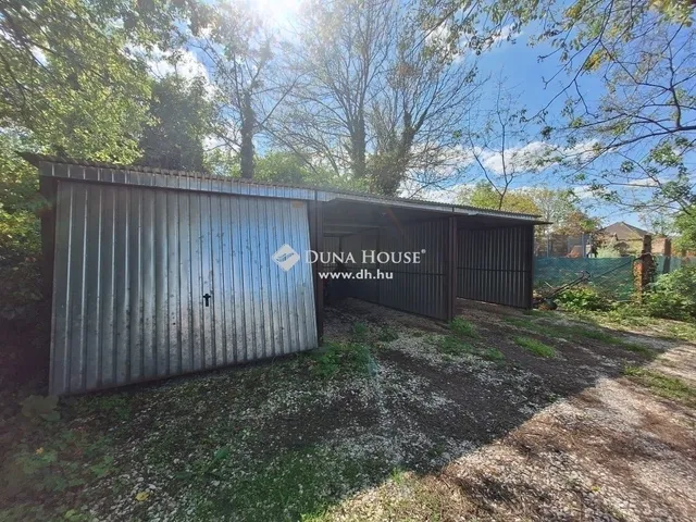 Eladó ház Monor 190 nm