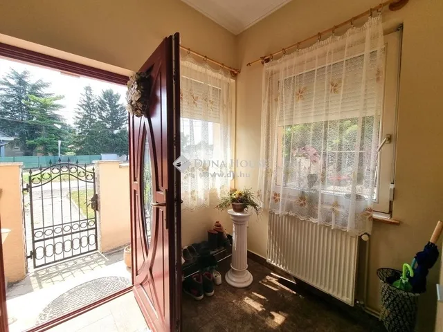 Eladó ház Zsámbok 150 nm