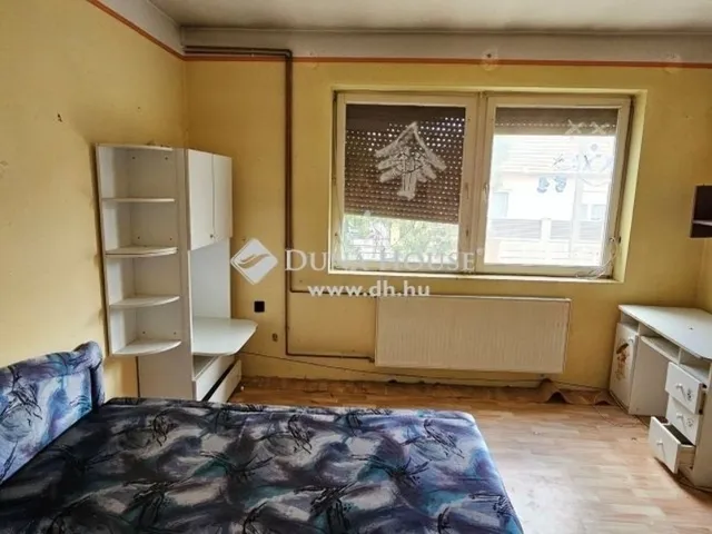 Eladó ház Tápiószecső 190 nm