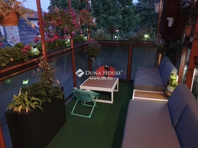 Eladó ház Gyömrő 278 nm