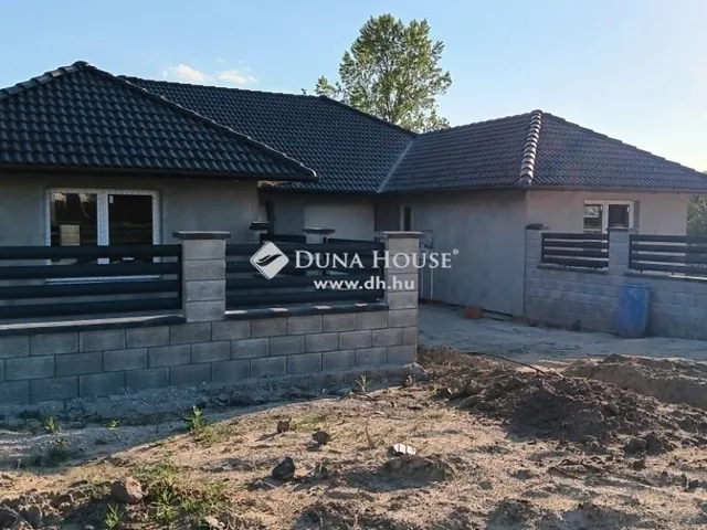 Eladó ház Veresegyház 138 nm