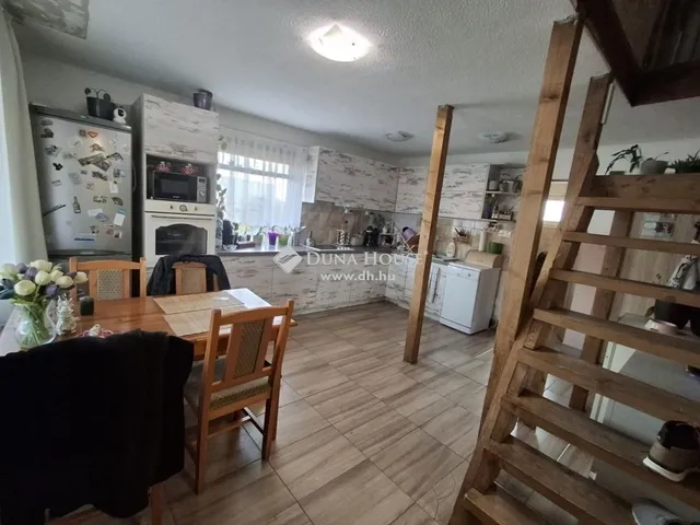 Eladó ház Monorierdő 81 nm